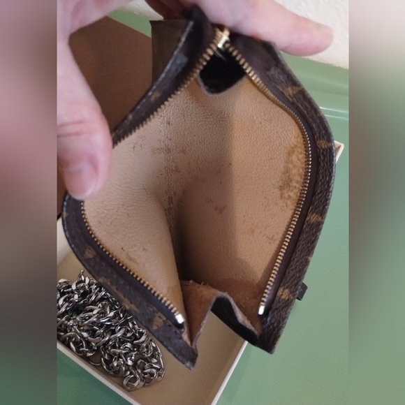 Louis Vuitton Monogram Bucket Pouch With Box And Unbranded chain - Picture 16 of 16